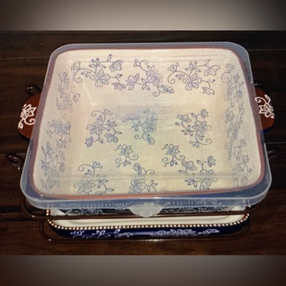 Lovely Temptations Presentable Ovenware by Tara Bake and Store 4-Piece Set - Picture 6 of 6